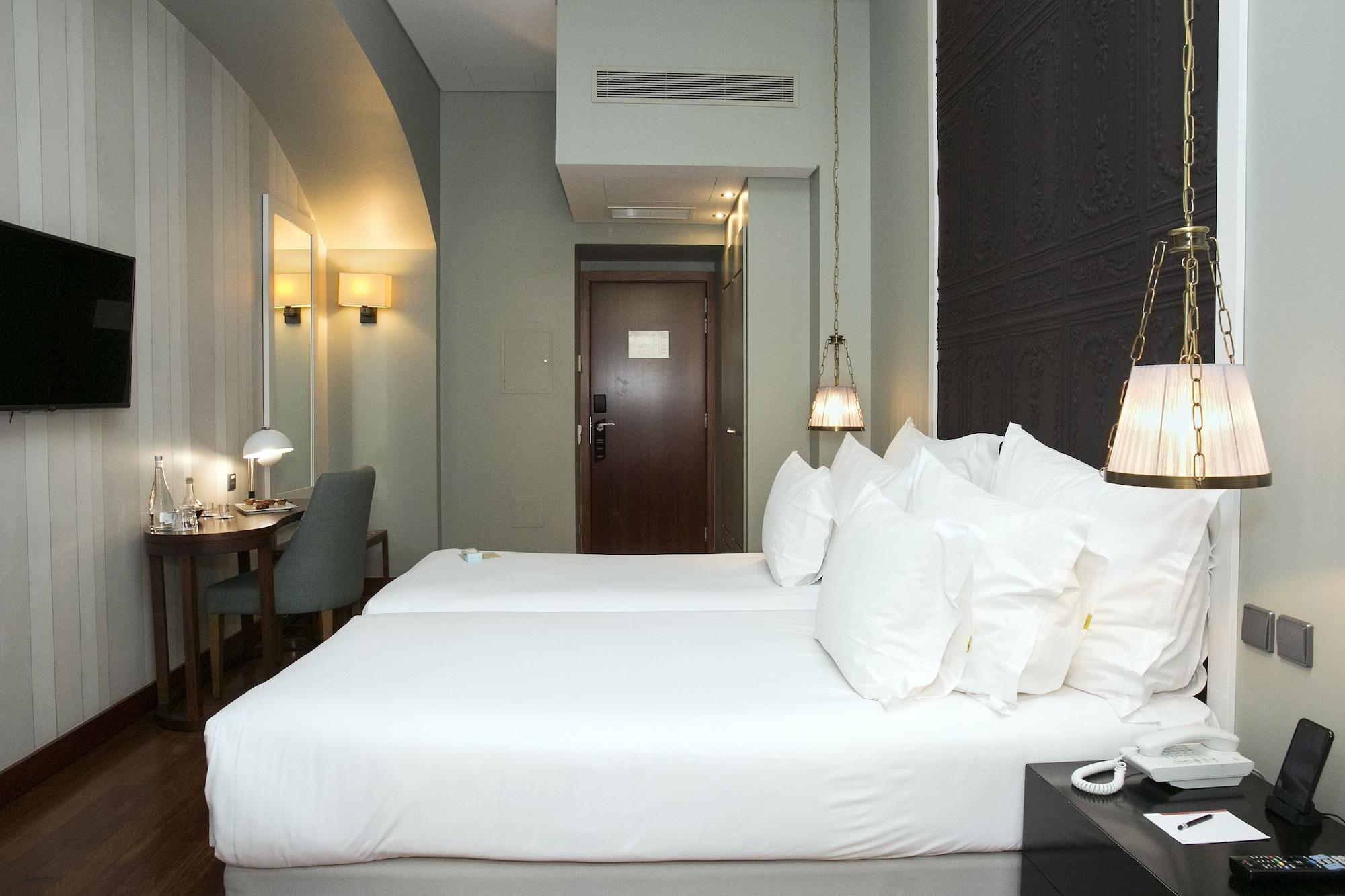 포우사다 드 리스보아 - 스몰 럭셔리 호텔 오브 더 월드 리스본 외부 사진 A room at the hotel