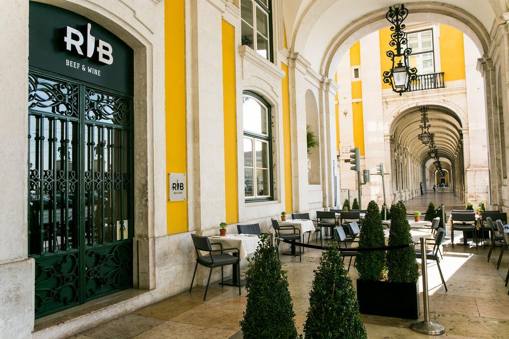 포우사다 드 리스보아 - 스몰 럭셔리 호텔 오브 더 월드 리스본 외부 사진 A typical restaurant in Lisbon